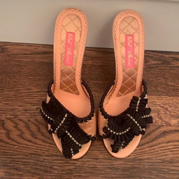 Cute sandals - Picture 1 of 3